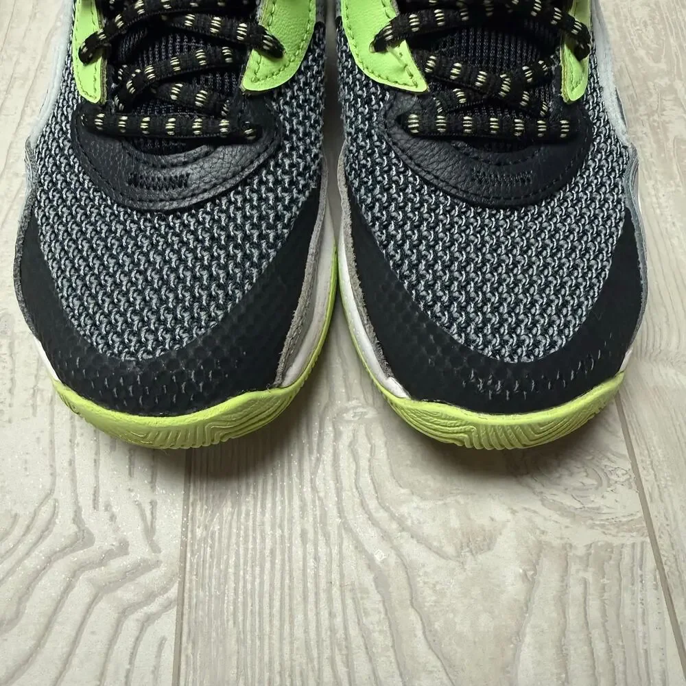 Under Armour Curry Basketball Shoes Kids 2Y Black Gray Volt Green